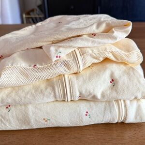 Snoo Butter Yellow Cherries Bundle 3 Snoosacks and Sheet